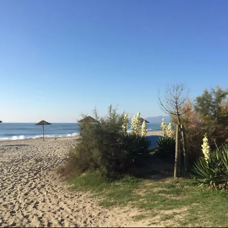 Apartment Au Bord De